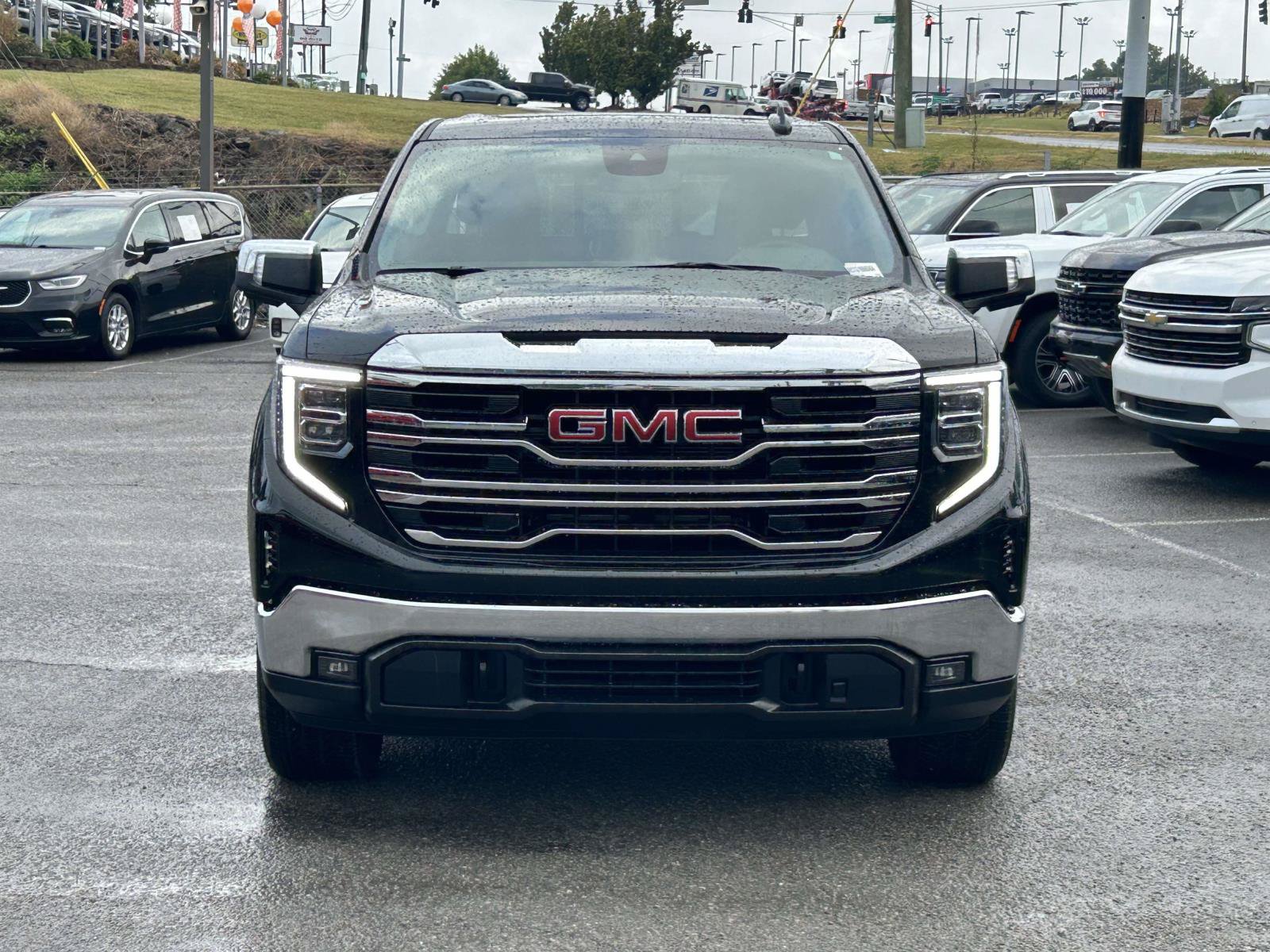 Used 2026 GMC Sierra 1500 SLT w/ SLT Premium Package AWD/4WD image 2
