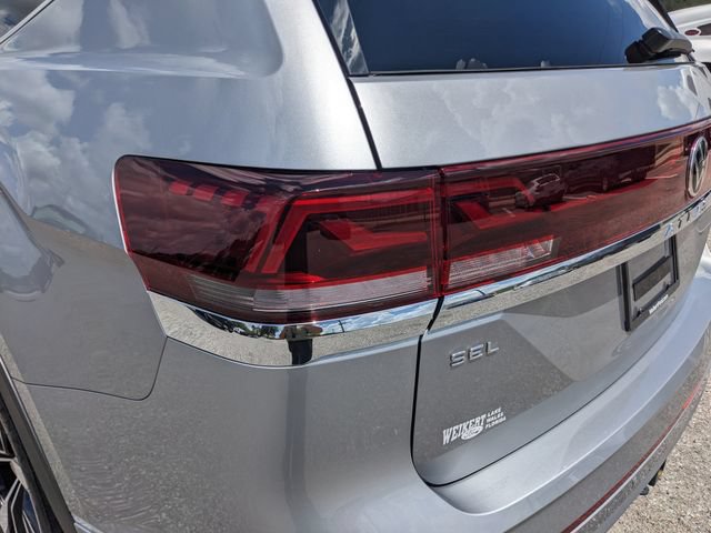 Used 2026 Volkswagen Atlas SEL Premium R-Line AWD/4WD image 11