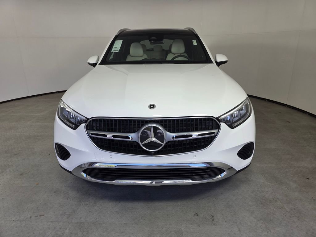 New 2026 Mercedes-Benz GLC 300 4MATIC image 2