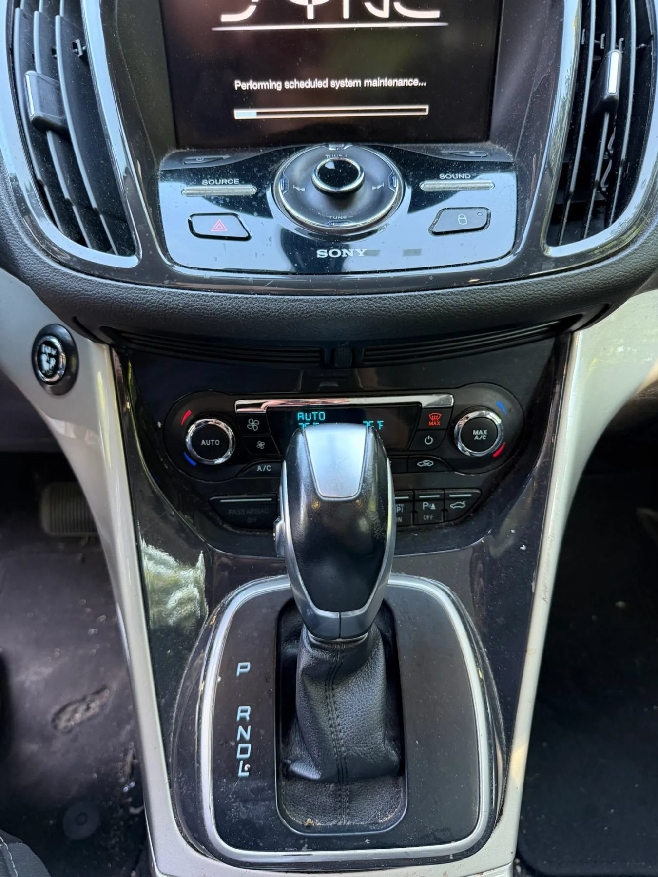 Used 2013 Ford C-MAX Energi SEL FWD image 25