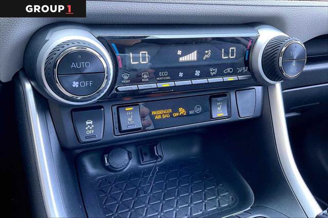 Certified 2019 Toyota RAV4 XLE Premium FWD image 36