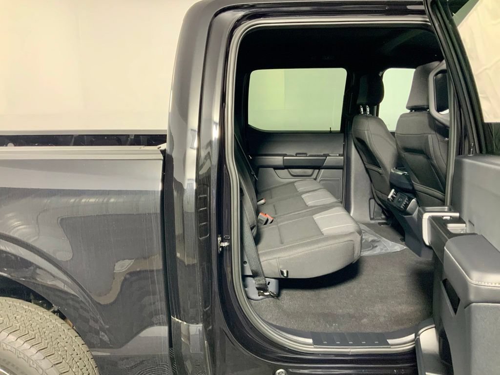 New 2026 Ford F150 STX w/ Equipment Group 200A AWD/4WD image 32
