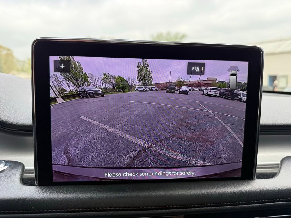 Used 2023 Lincoln Aviator AWD w/ Premium Package image 17