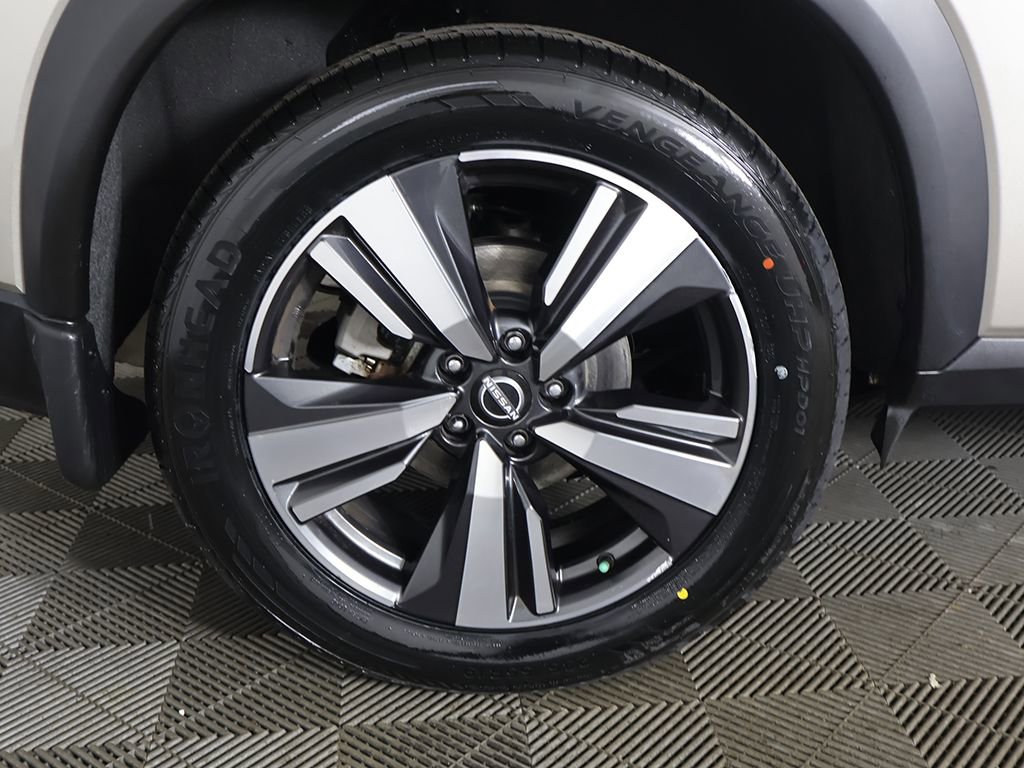 Used 2023 Nissan Rogue Platinum image 21