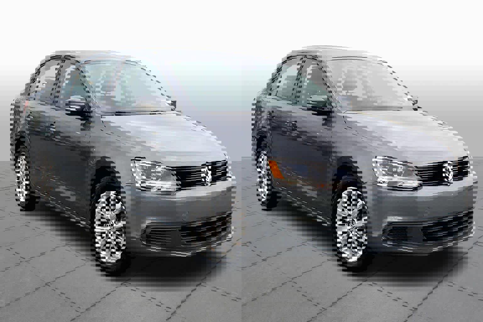 Used 2012 Volkswagen Jetta SE image 3