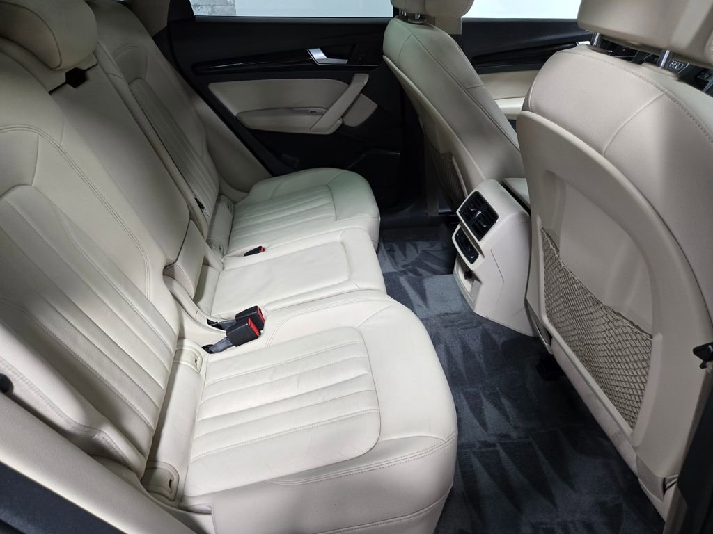 Used 2018 Audi Q5 2.0T Premium Plus w/ Premium Plus Package image 52