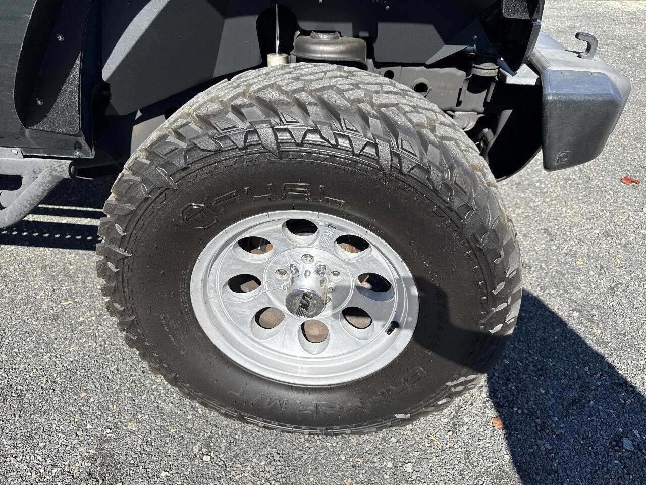 Used 2012 Jeep Wrangler Unlimited Sport w/ Connectivity Group image 37