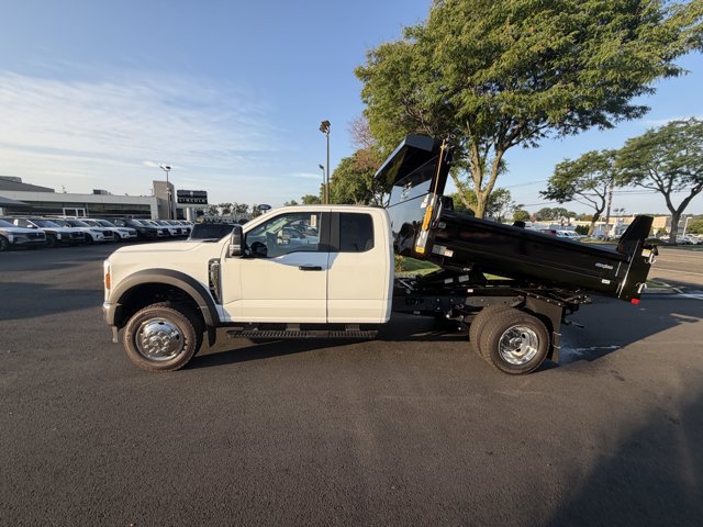 New 2026 Ford F550 4x4 Supercab Super Duty image 3