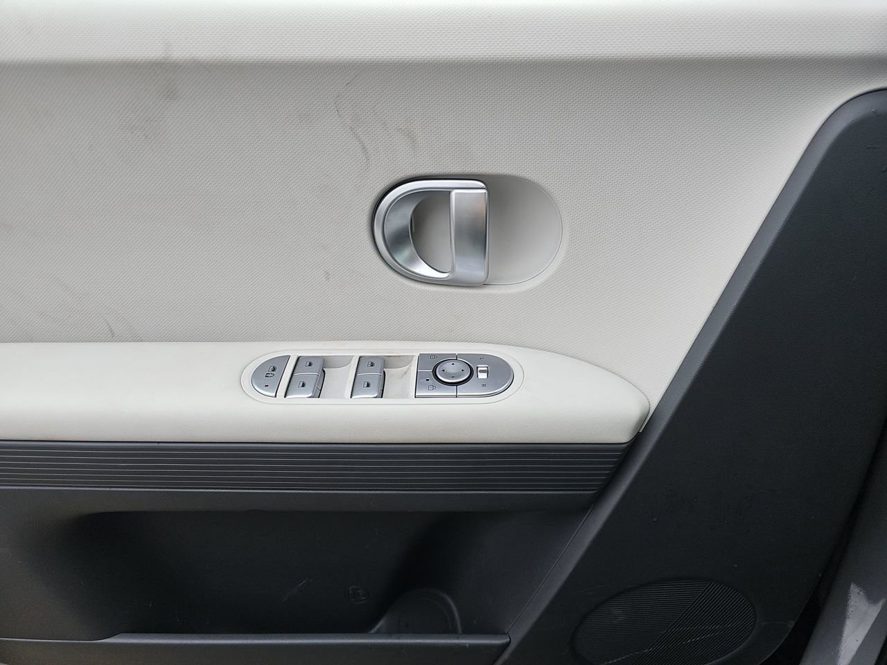 Used 2023 Hyundai Ioniq 5 SE image 10