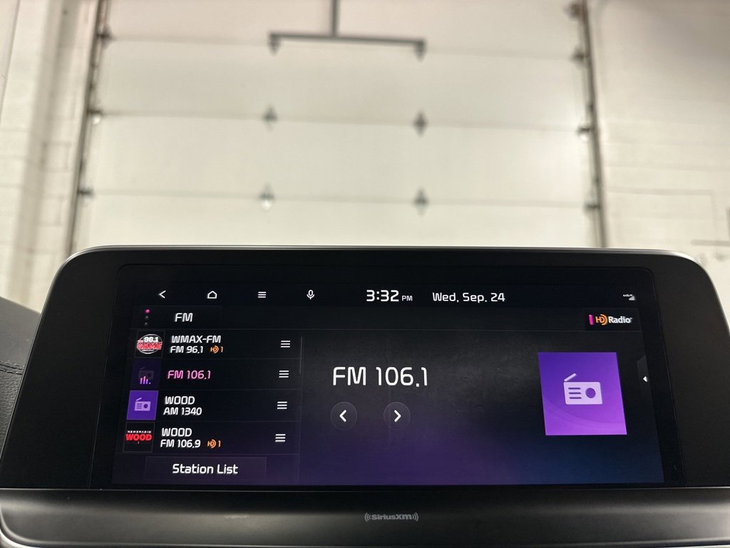 Used 2022 Kia Telluride EX w/ EX Premium Package image 26