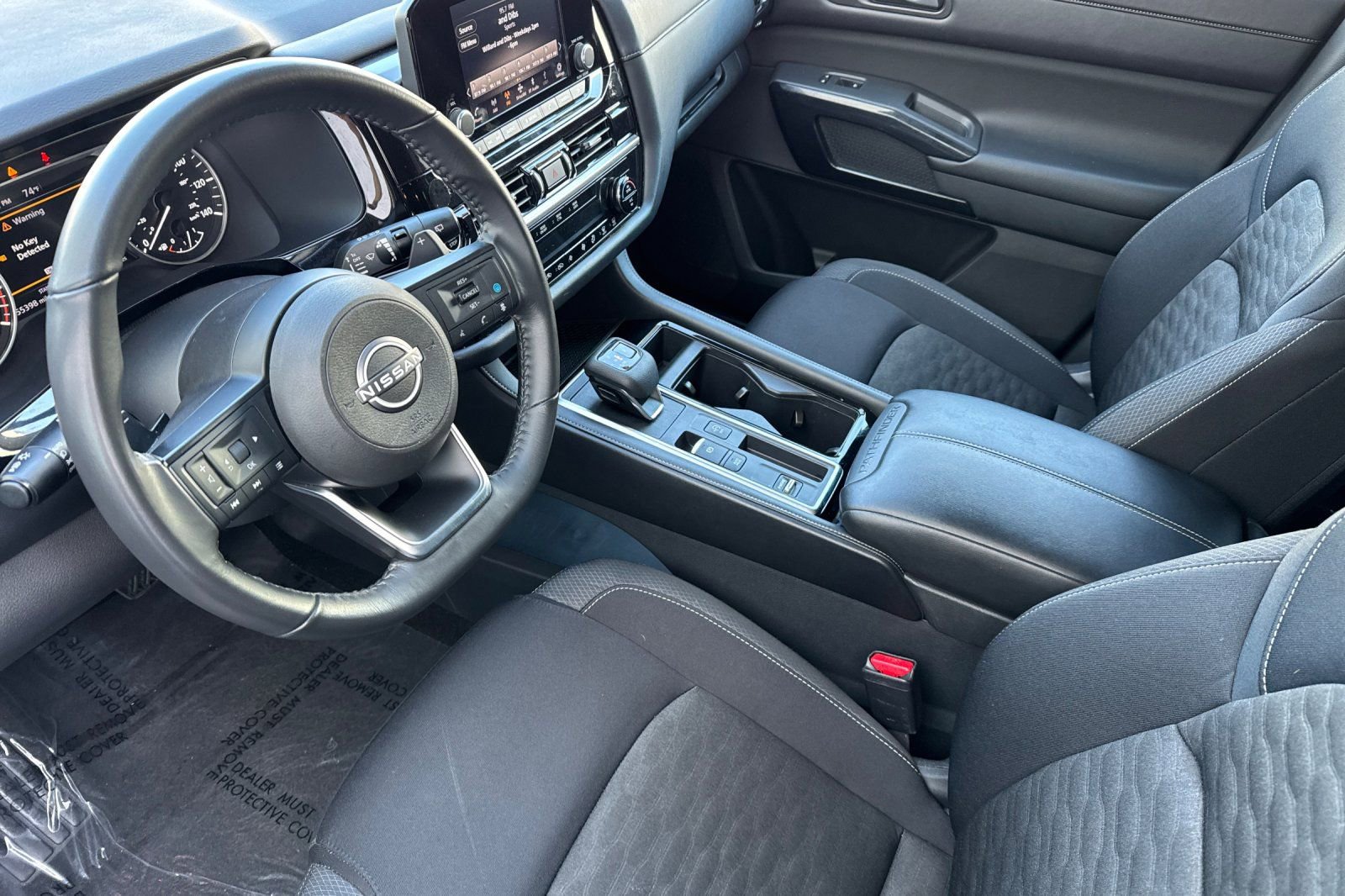 Certified 2024 Nissan Pathfinder SV image 10