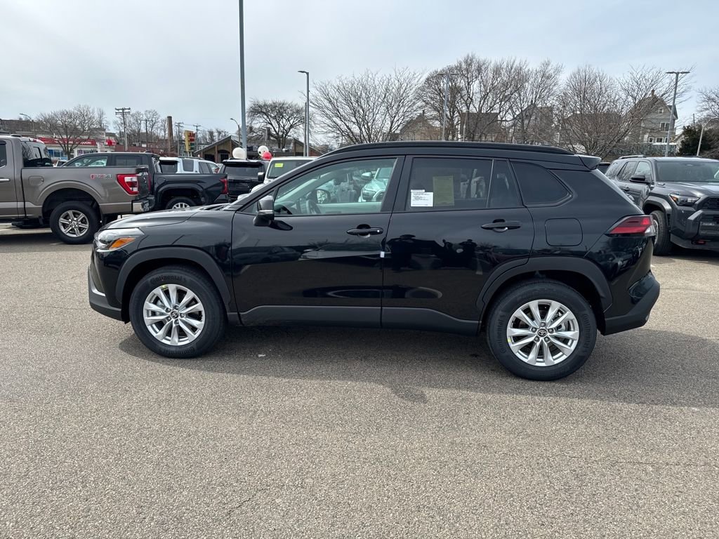 New 2026 Toyota Corolla Cross LE image 4