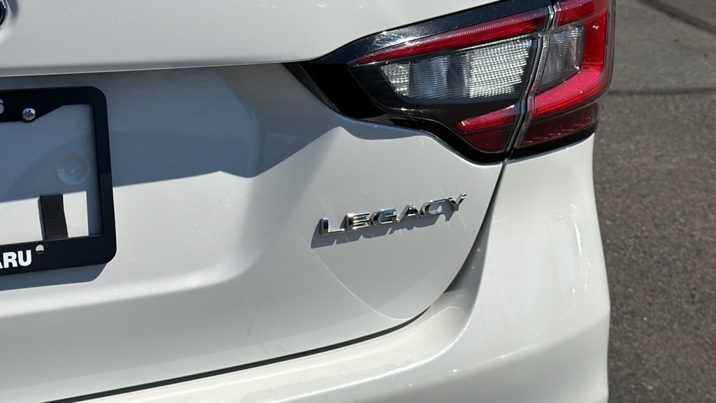 Used 2025 Subaru Legacy Premium AWD/4WD image 11