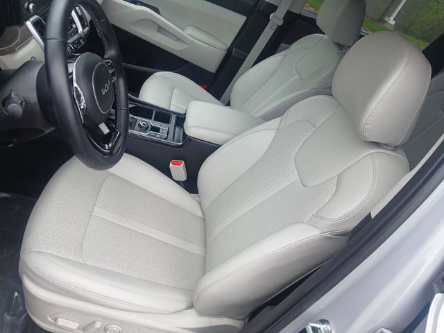 Certified 2023 Kia Sorento X-Line EX AWD/4WD image 11