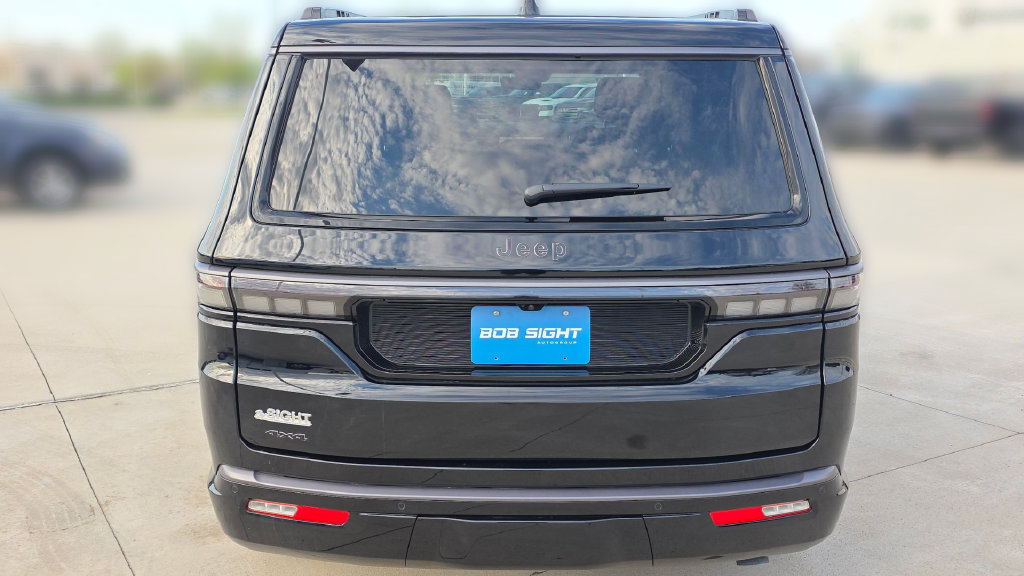 New 2026 Jeep Grand Wagoneer Limited AWD/4WD image 4