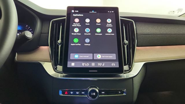 New 2026 Volvo XC90 B6 Plus w/ Protection Package AWD/4WD image 21