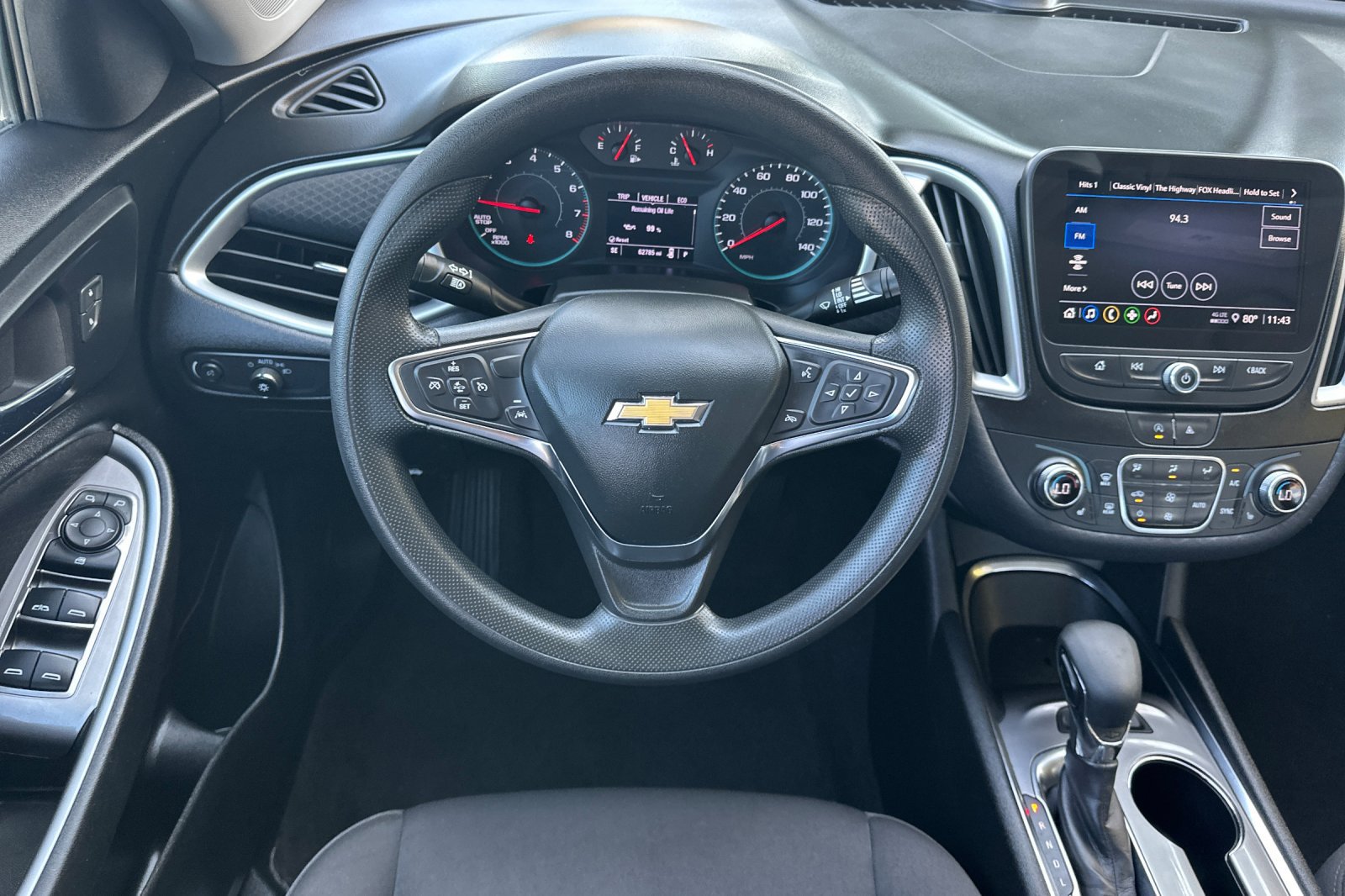 Used 2024 Chevrolet Malibu LT FWD image 14