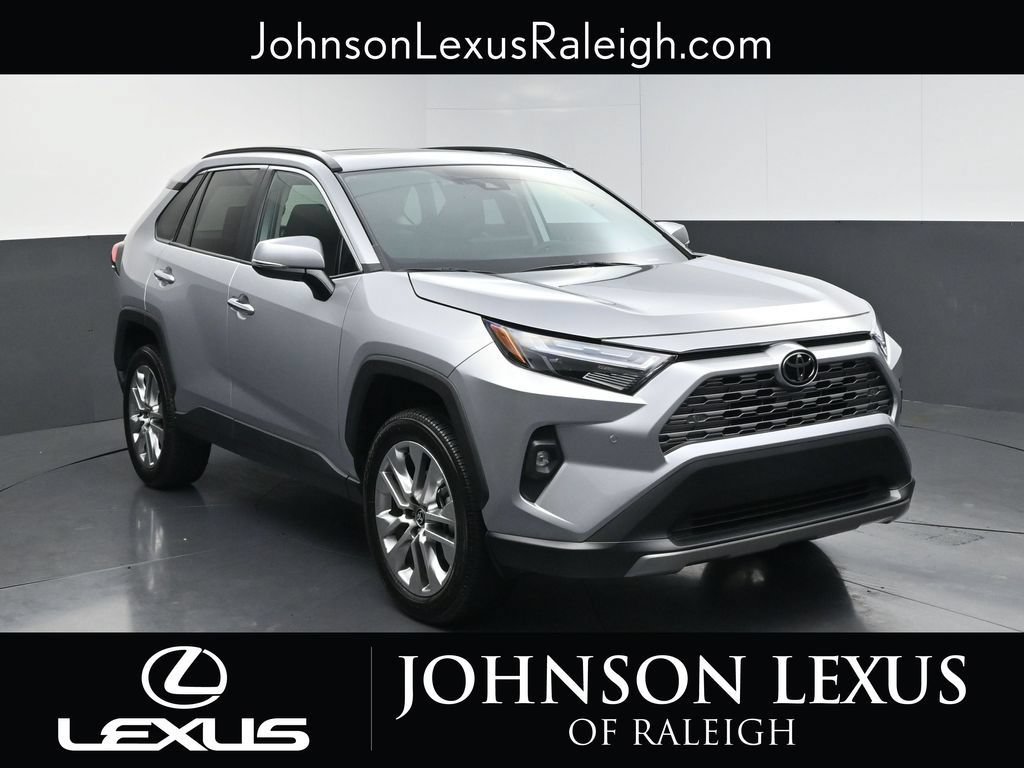 Used 2023 Toyota RAV4 Limited FWD image 3