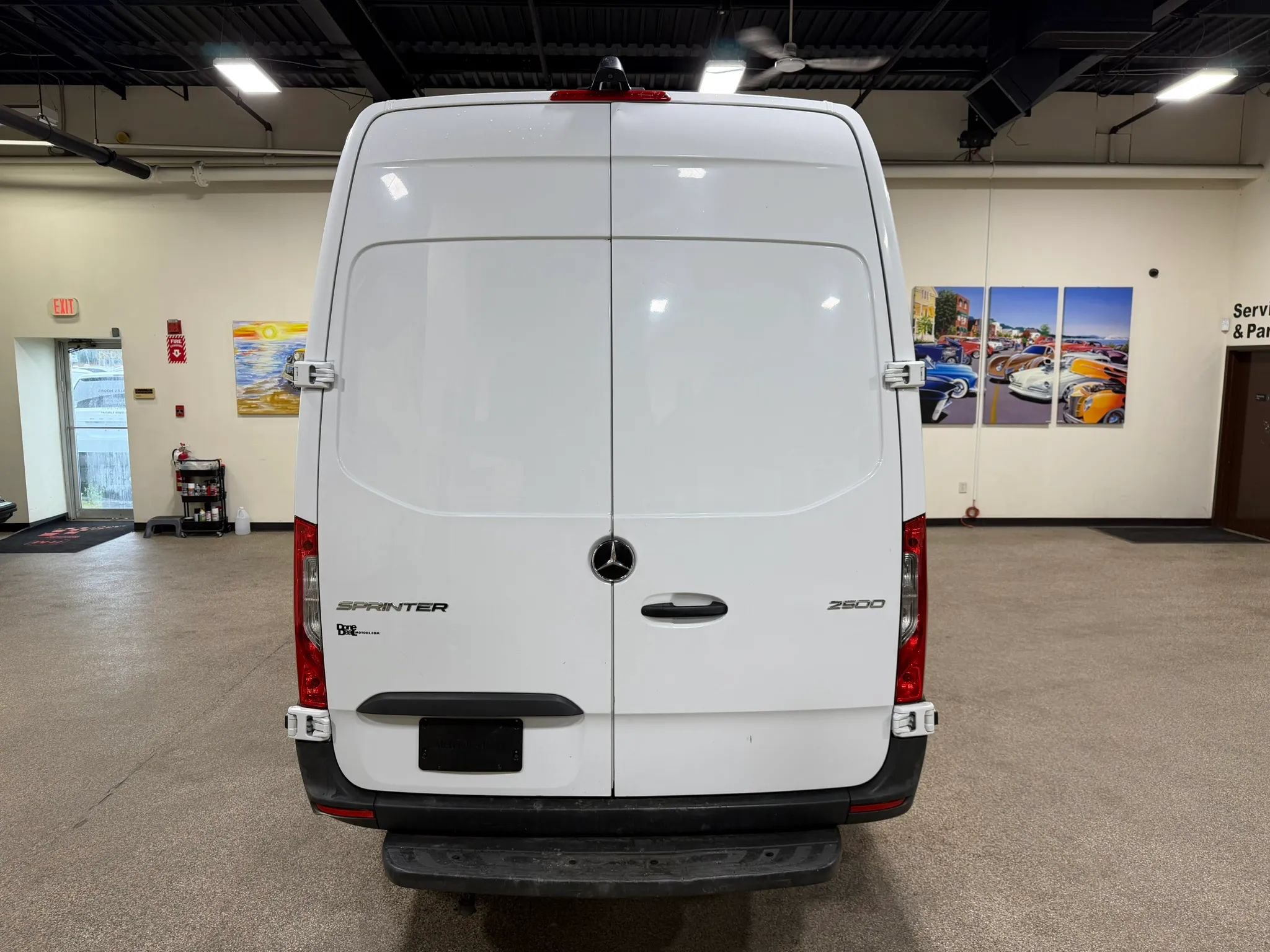 Used 2020 Mercedes-Benz Sprinter 2500 image 17