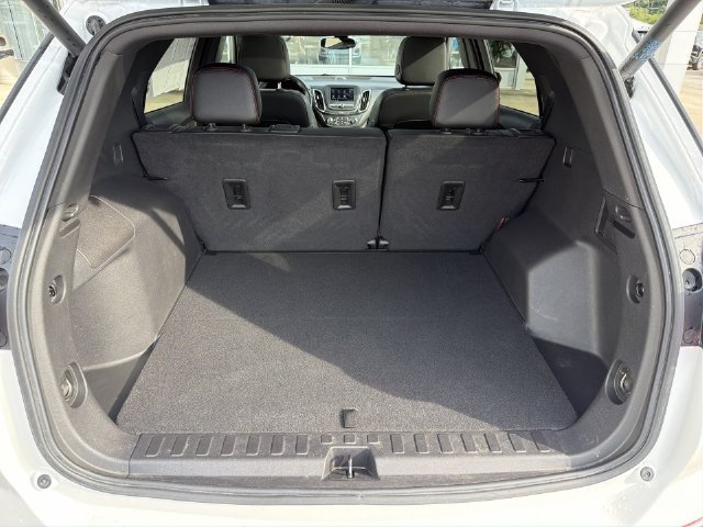 Used 2024 Chevrolet Equinox RS FWD image 26