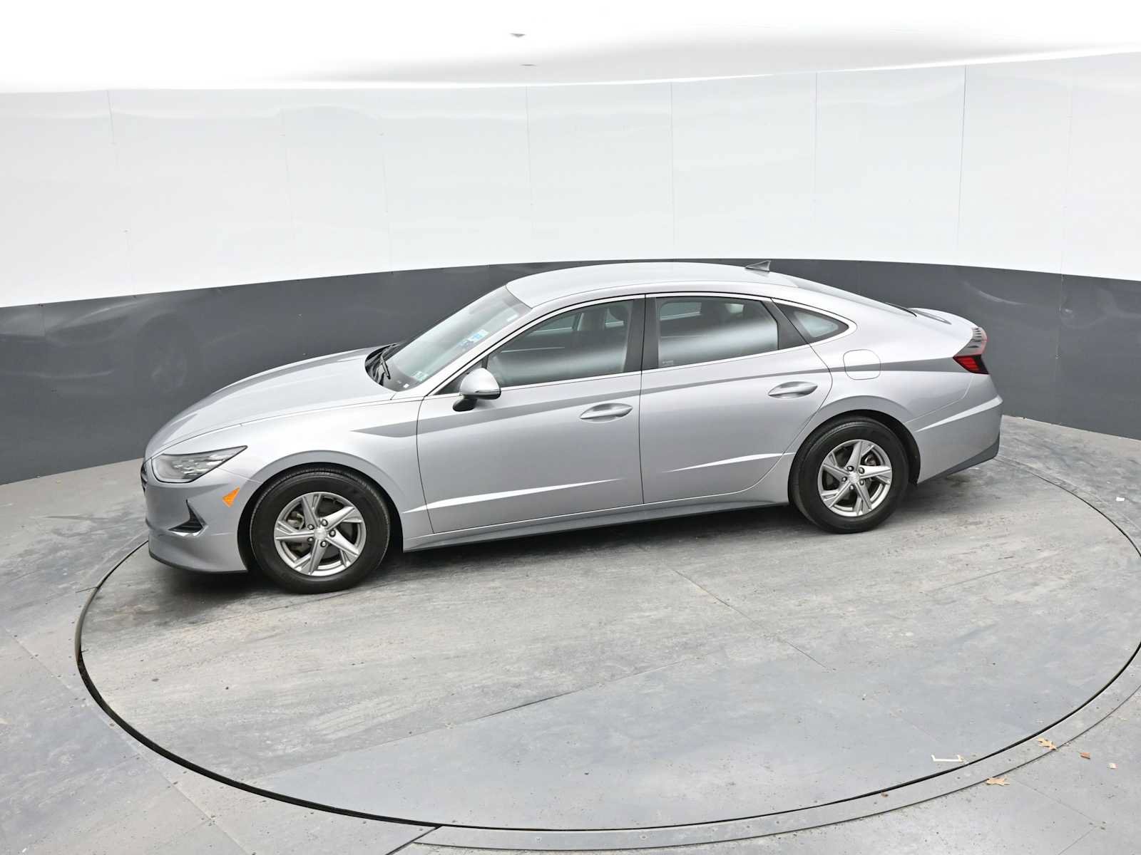 Used 2023 Hyundai Sonata SE FWD image 30