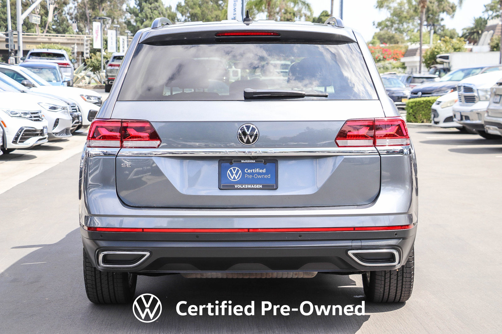 Certified 2023 Volkswagen Atlas SE w/ Panoramic Sunroof Package FWD image 8