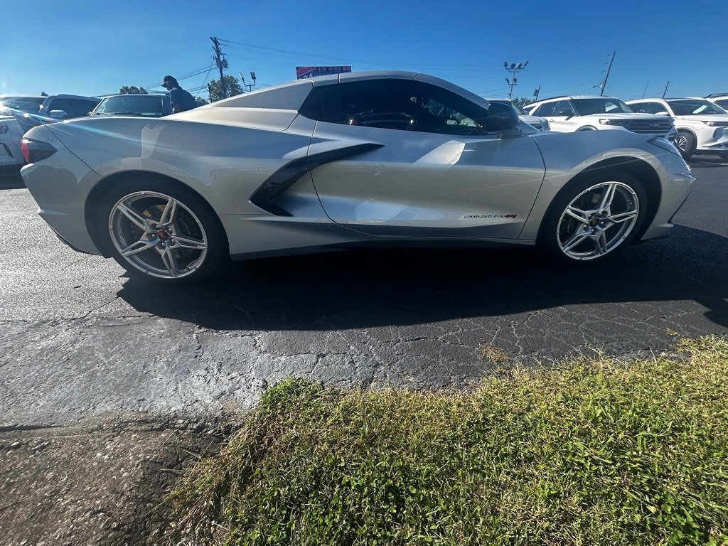 Used 2024 Chevrolet Corvette Stingray Preferred Conv w/ Z51 Performance Package image 3