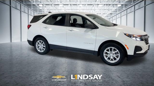 Used 2024 Chevrolet Equinox LS FWD image 3