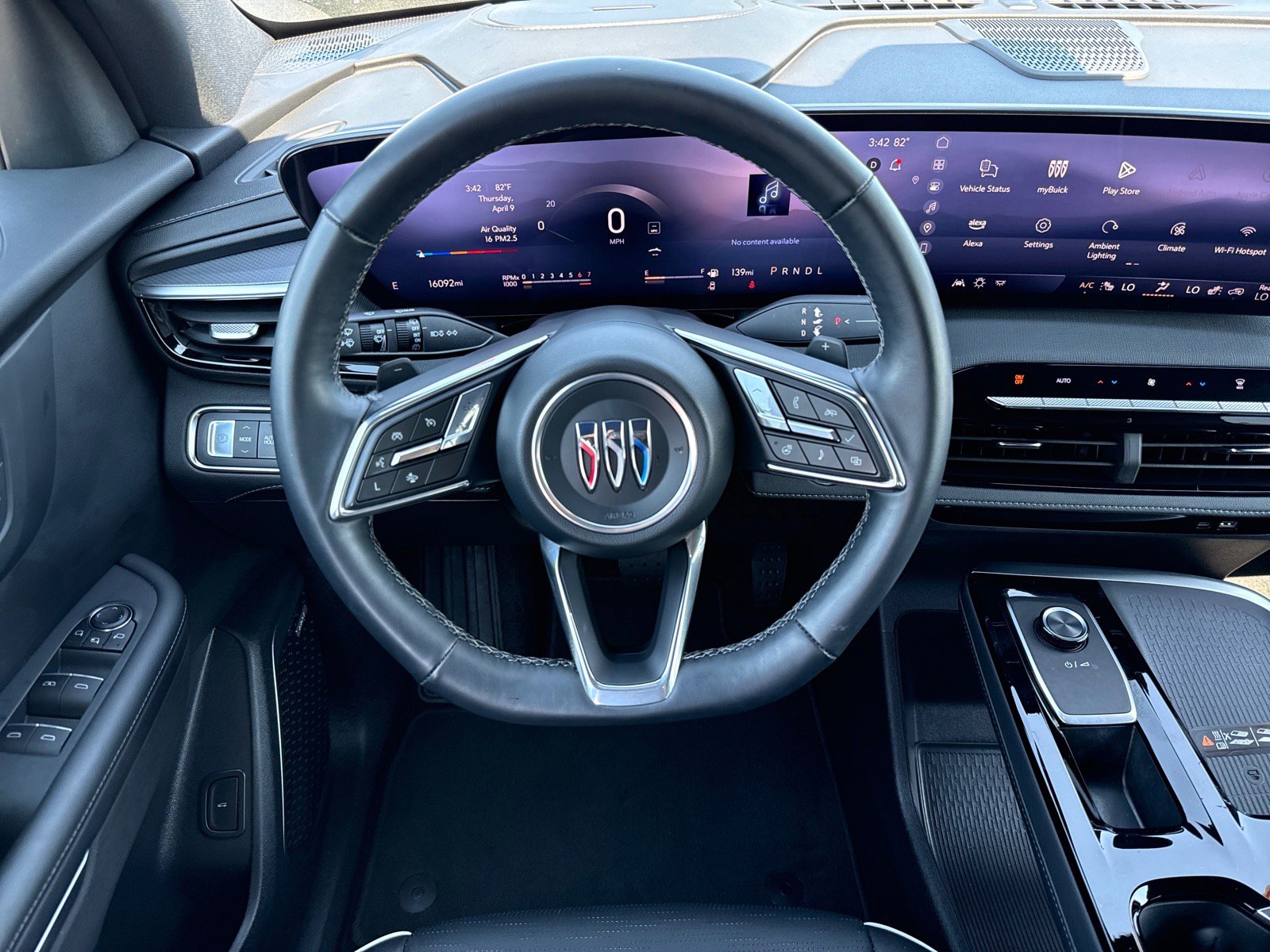 Used 2025 Buick Enclave Sport Touring image 14