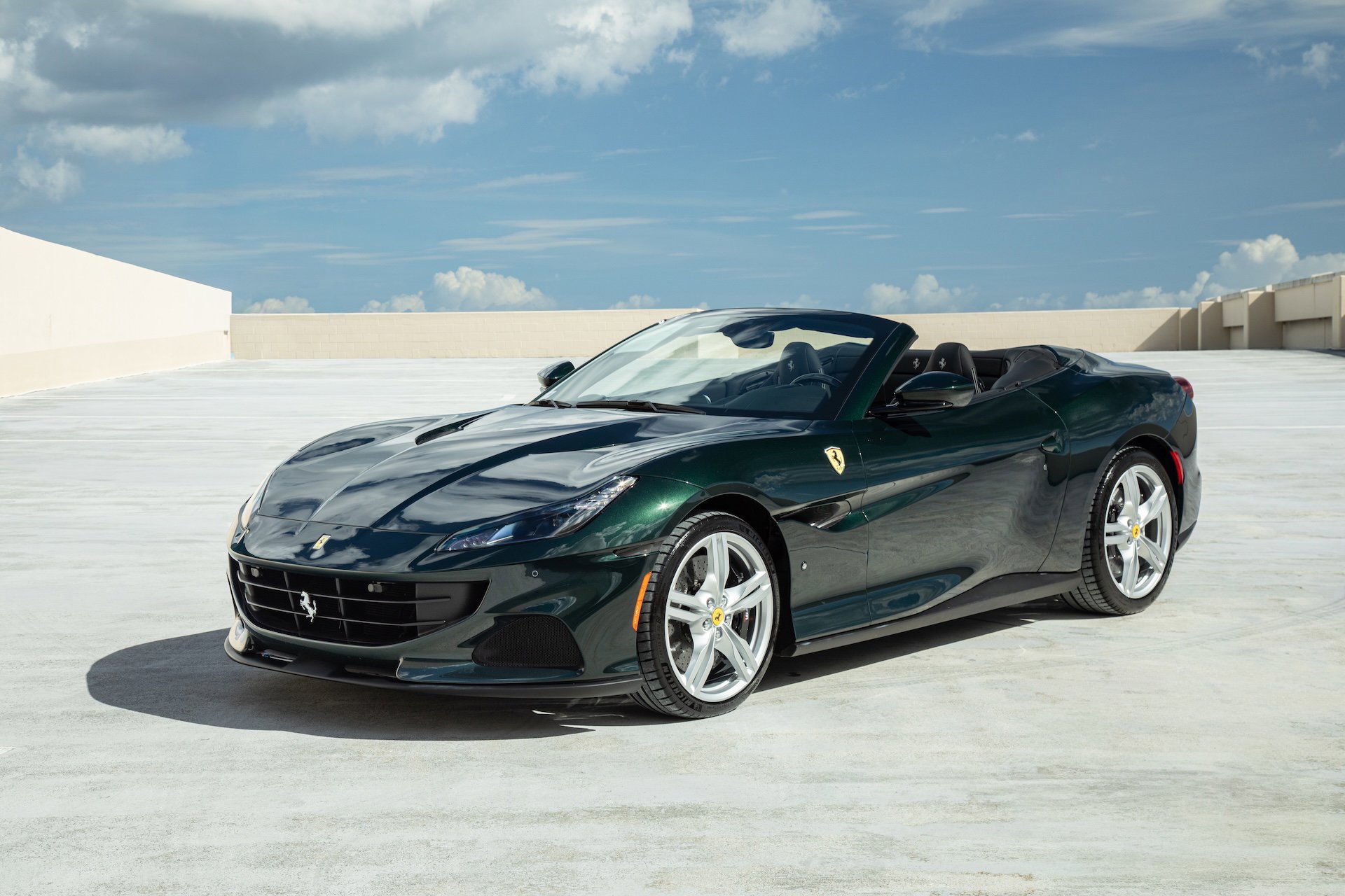 Certified 2023 Ferrari Portofino M image 11