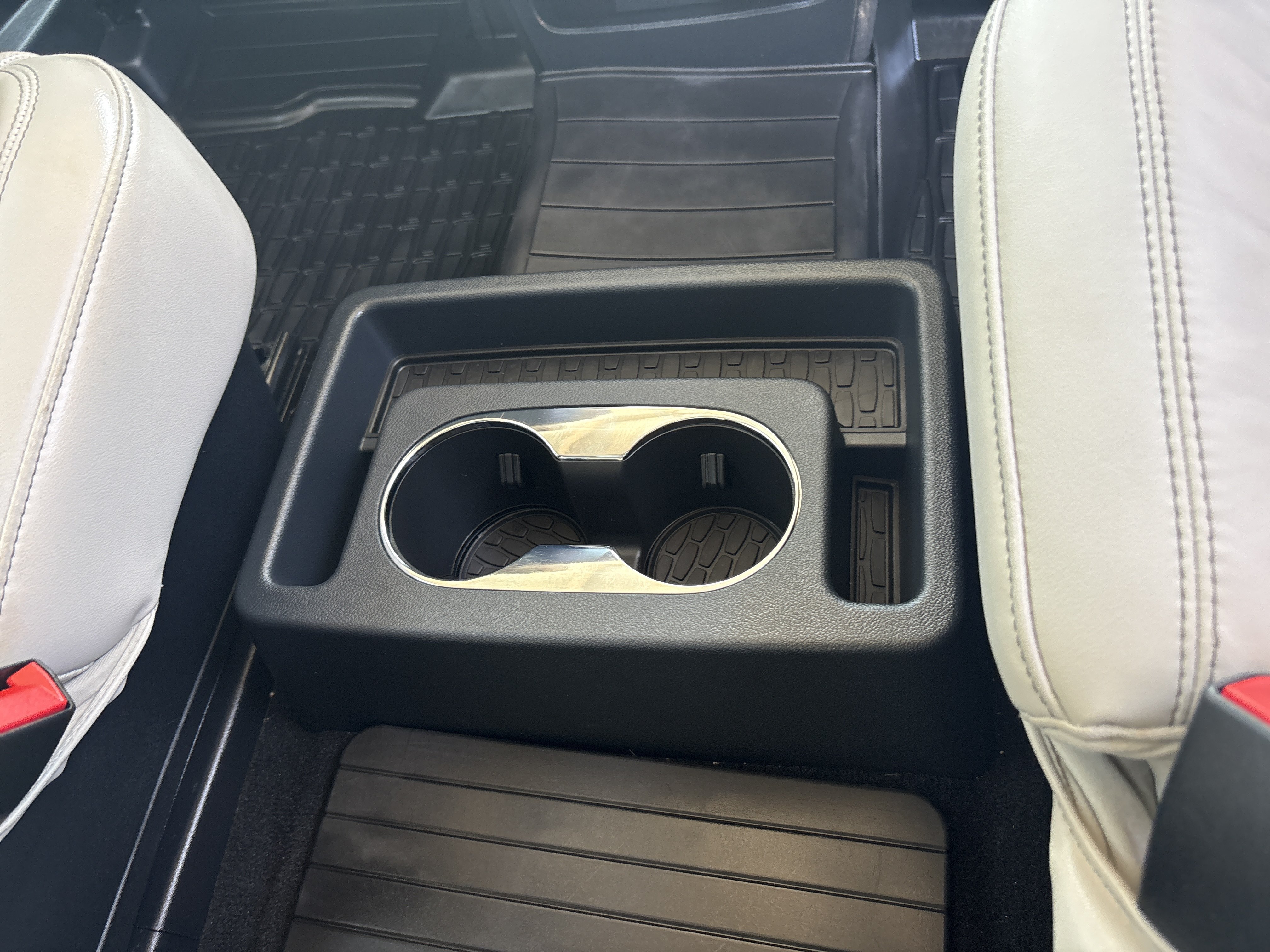 Used 2025 Lincoln Aviator Reserve w/ Equipment Group 201A AWD/4WD image 13