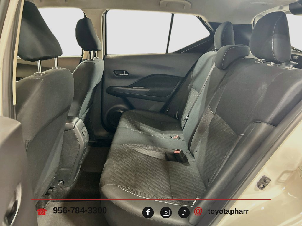 Used 2024 Nissan Kicks SV FWD image 21