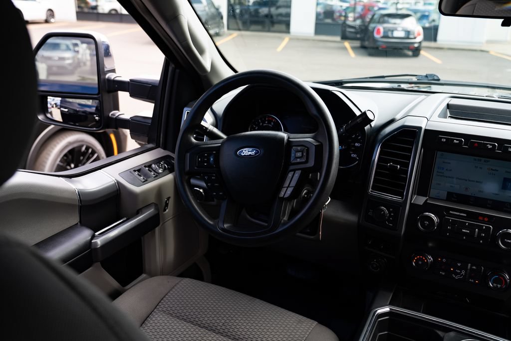 Used 2021 Ford F250 XLT w/ XLT Premium Package AWD/4WD image 9