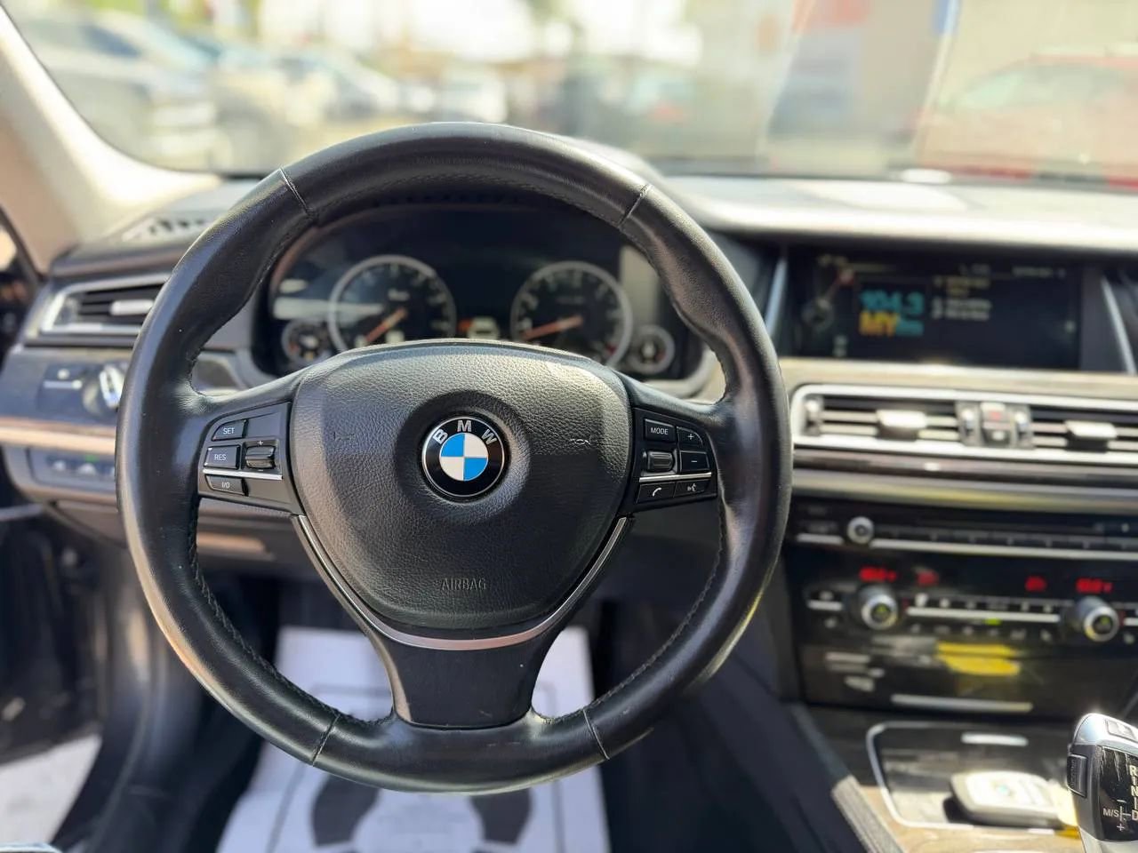 Used 2014 BMW 740i image 52