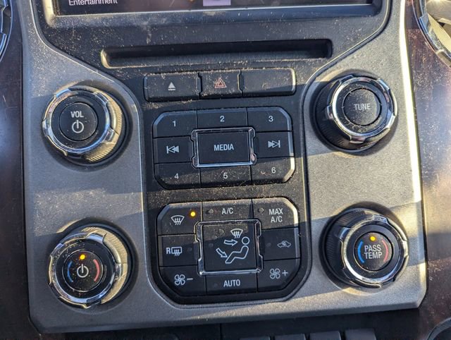 Used 2014 Ford F350 Lariat w/ Lariat Ultimate Package AWD/4WD image 28