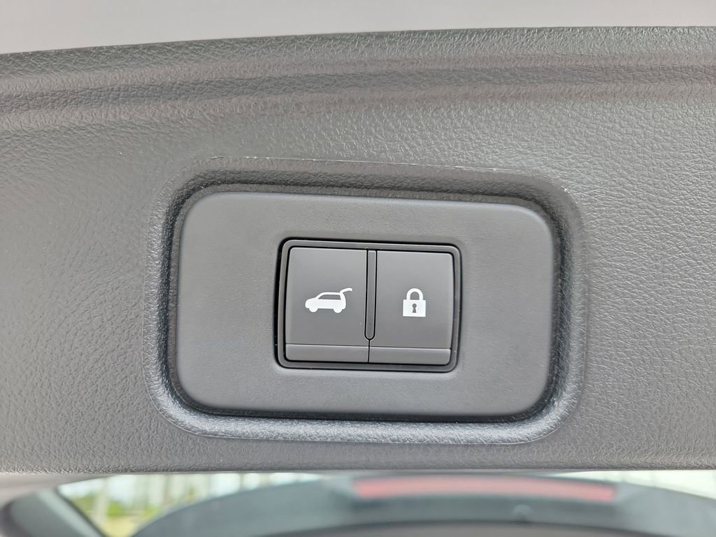 New 2026 Nissan Pathfinder Platinum image 19