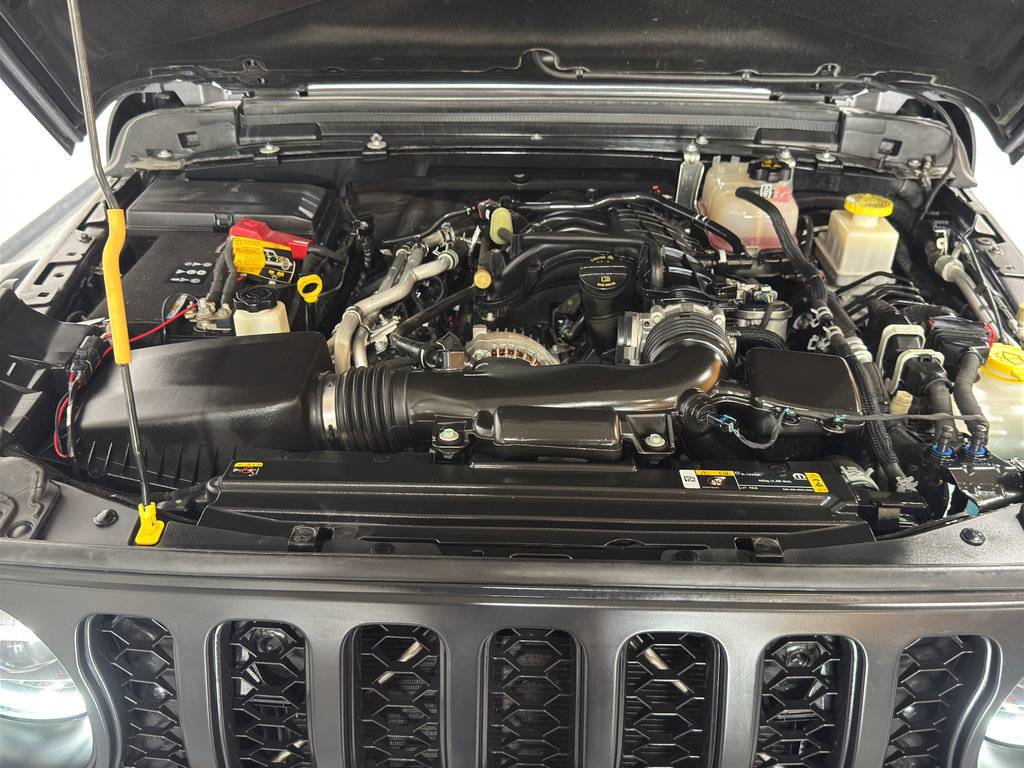 Used 2022 Jeep Gladiator Mojave w/ LED Lighting Group image 34