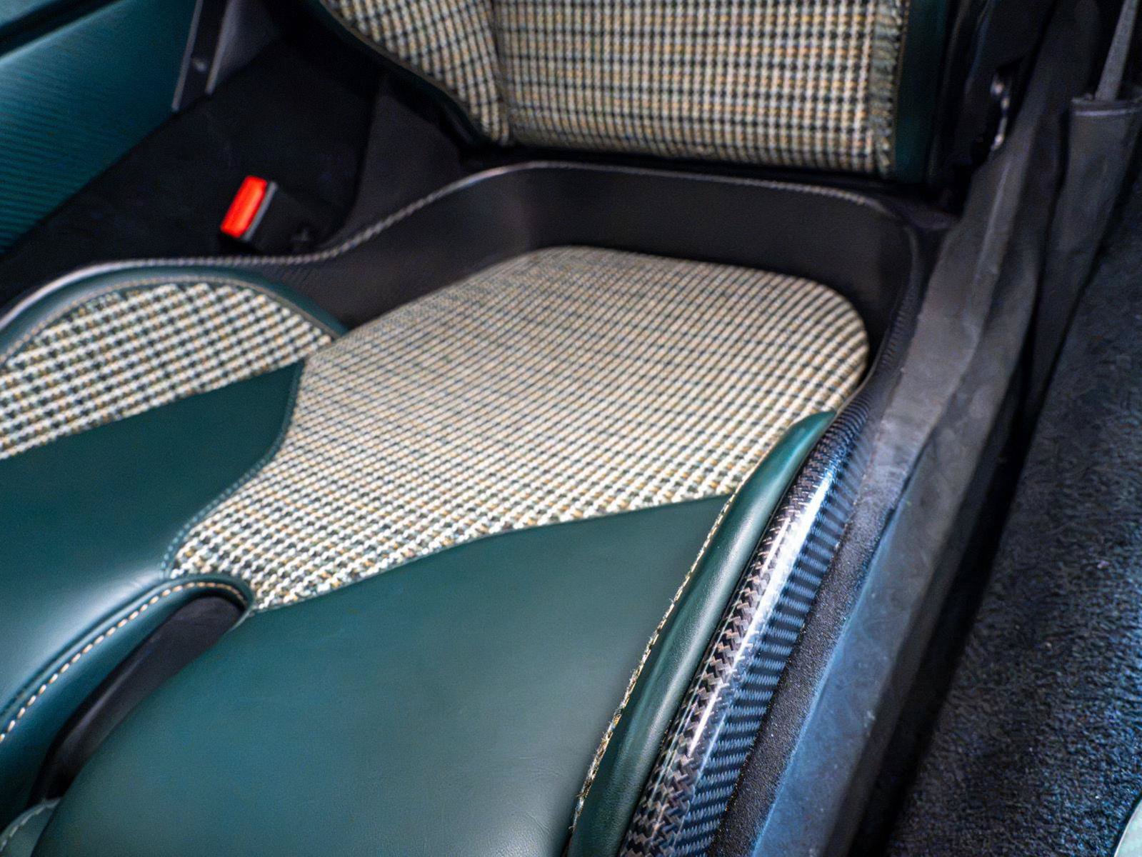 Used 2024 Aston Martin Valour RWD image 42