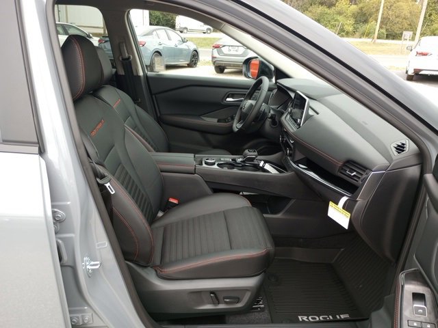New 2026 Nissan Rogue SV image 17