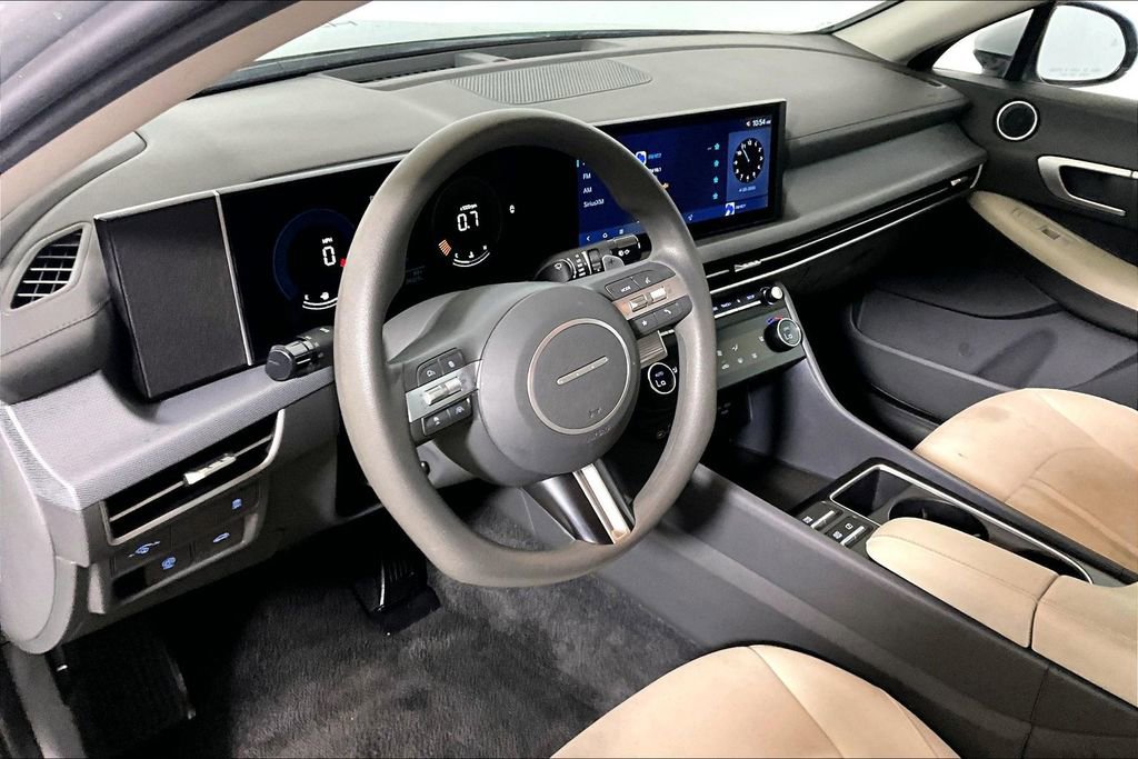 Used 2025 Hyundai Sonata SEL image 9