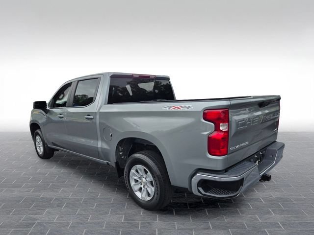 Used 2025 Chevrolet Silverado 1500 LT AWD/4WD image 5