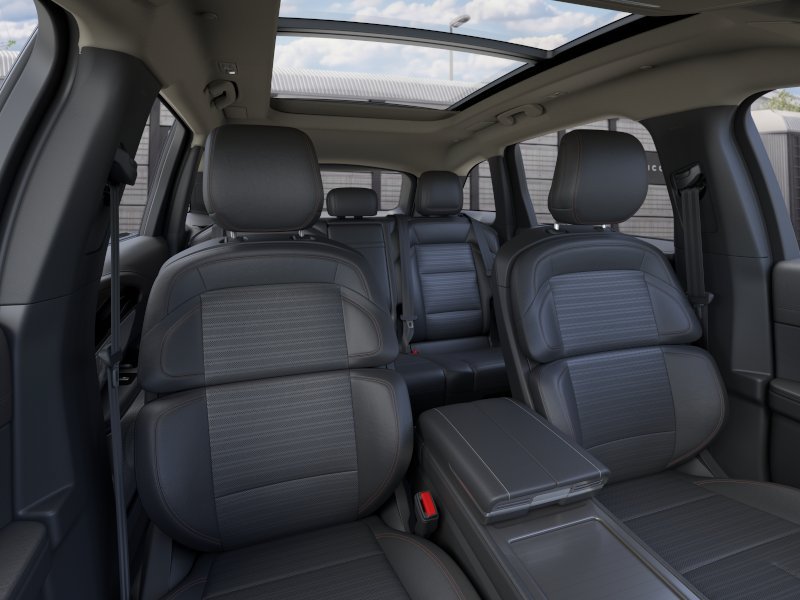 New 2026 Lincoln Nautilus Reserve AWD/4WD image 10