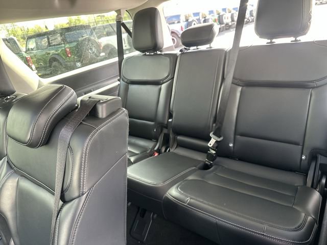 Used 2025 Ford Expedition Max Platinum AWD/4WD image 28