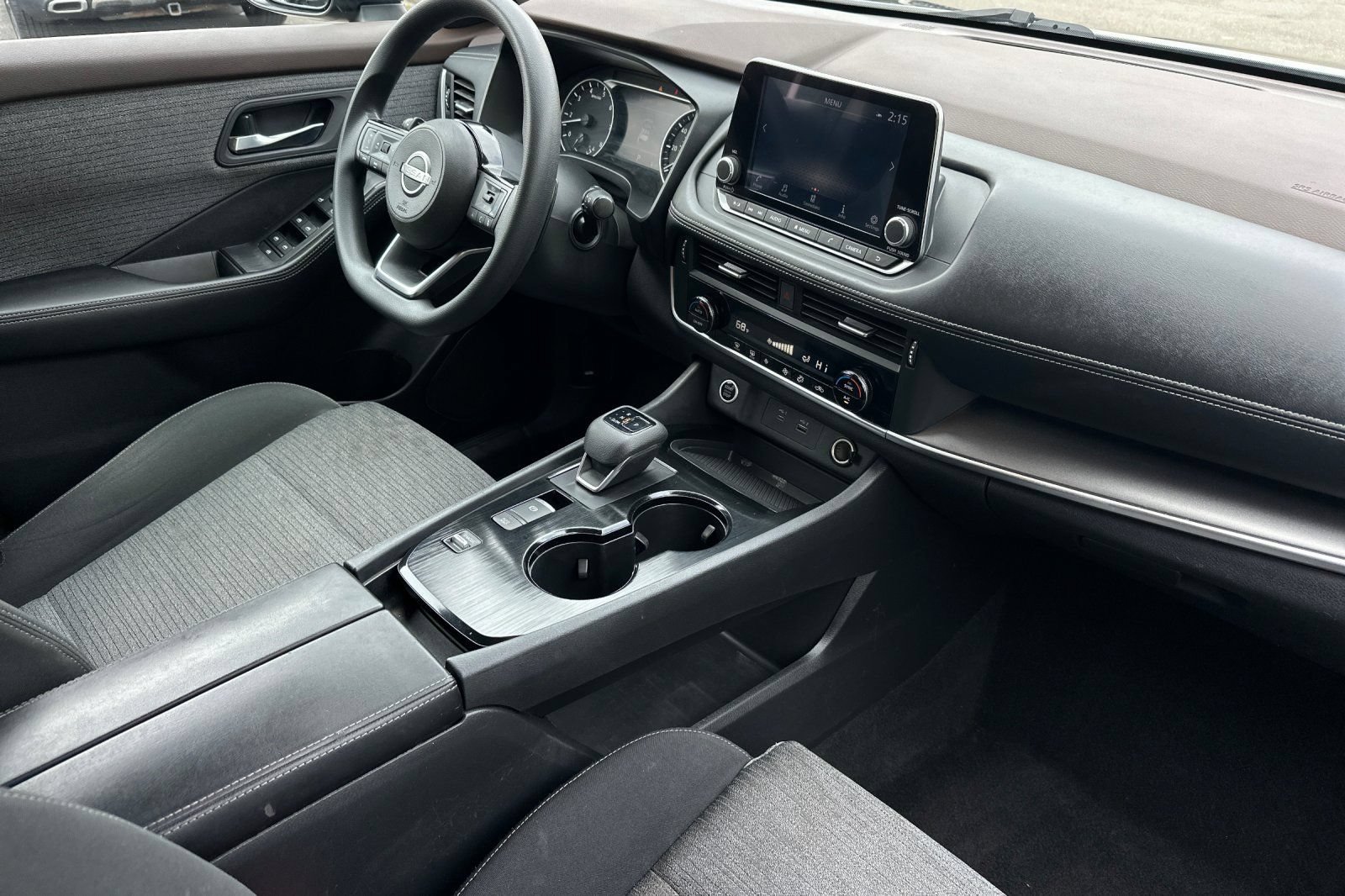 Used 2023 Nissan Rogue SV FWD image 20