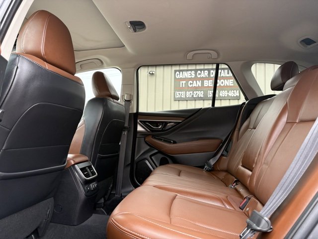 Used 2022 Subaru Outback Touring w/ Popular Package #2 image 15