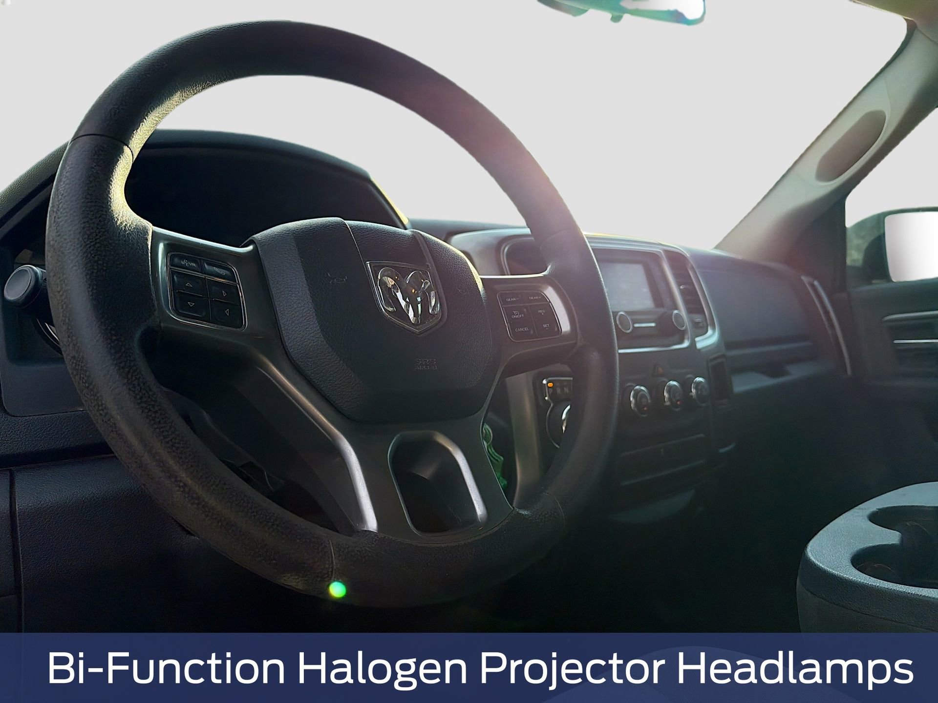 Used 2021 RAM 1500 Classic SLT image 15