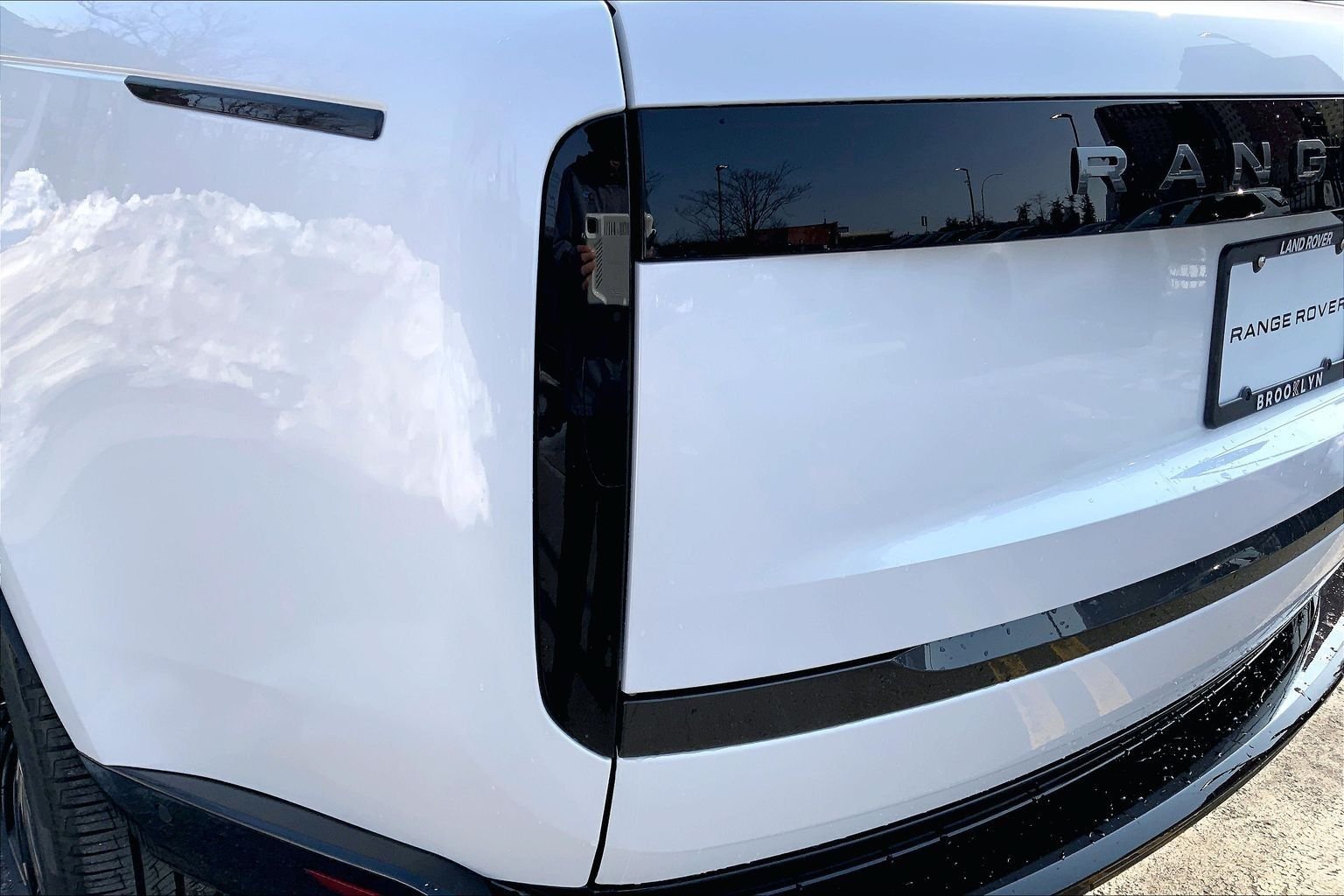 New 2026 Land Rover Range Rover SE AWD/4WD image 14