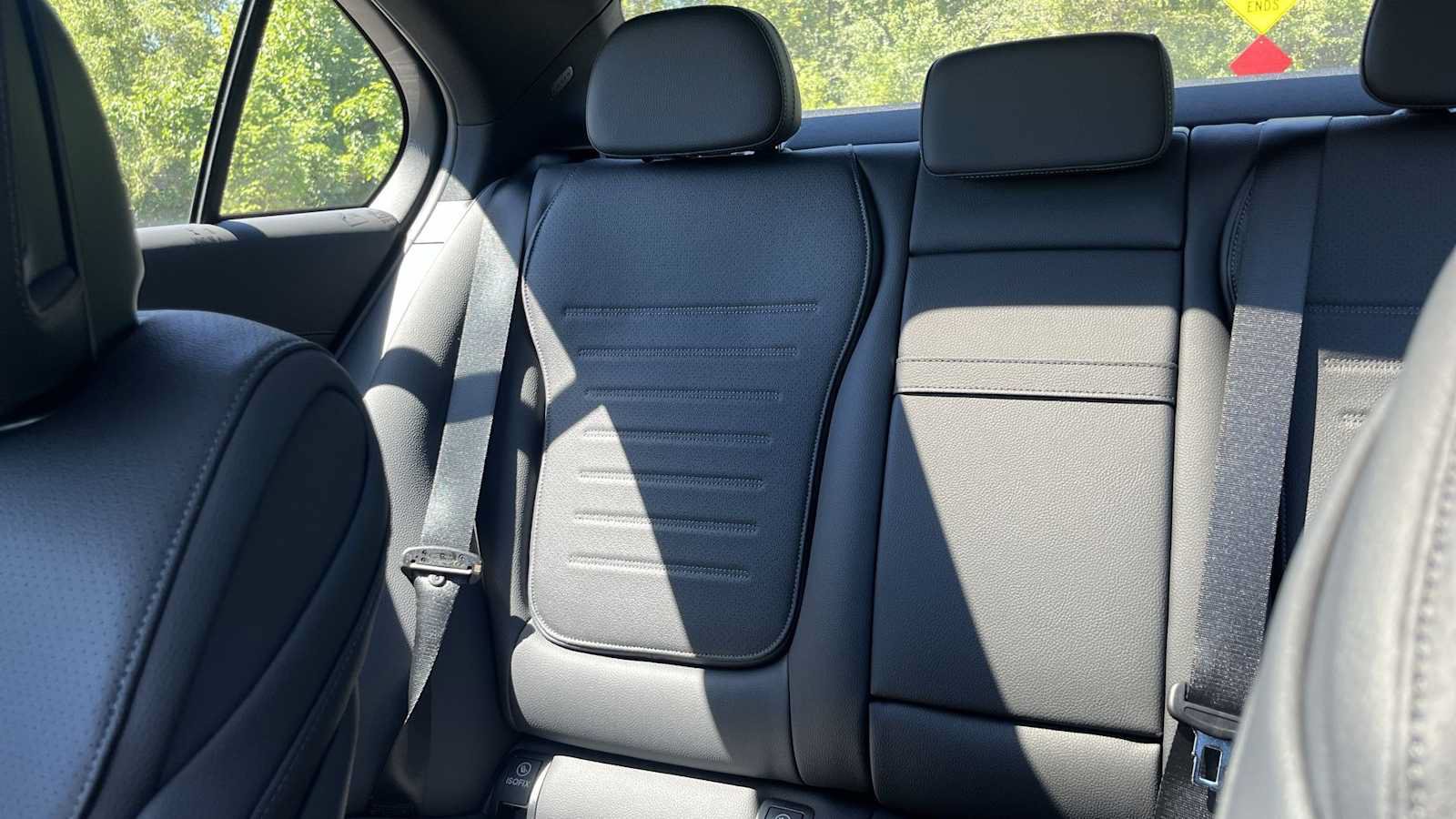 New 2026 Mercedes-Benz C 300 4MATIC Sedan image 32