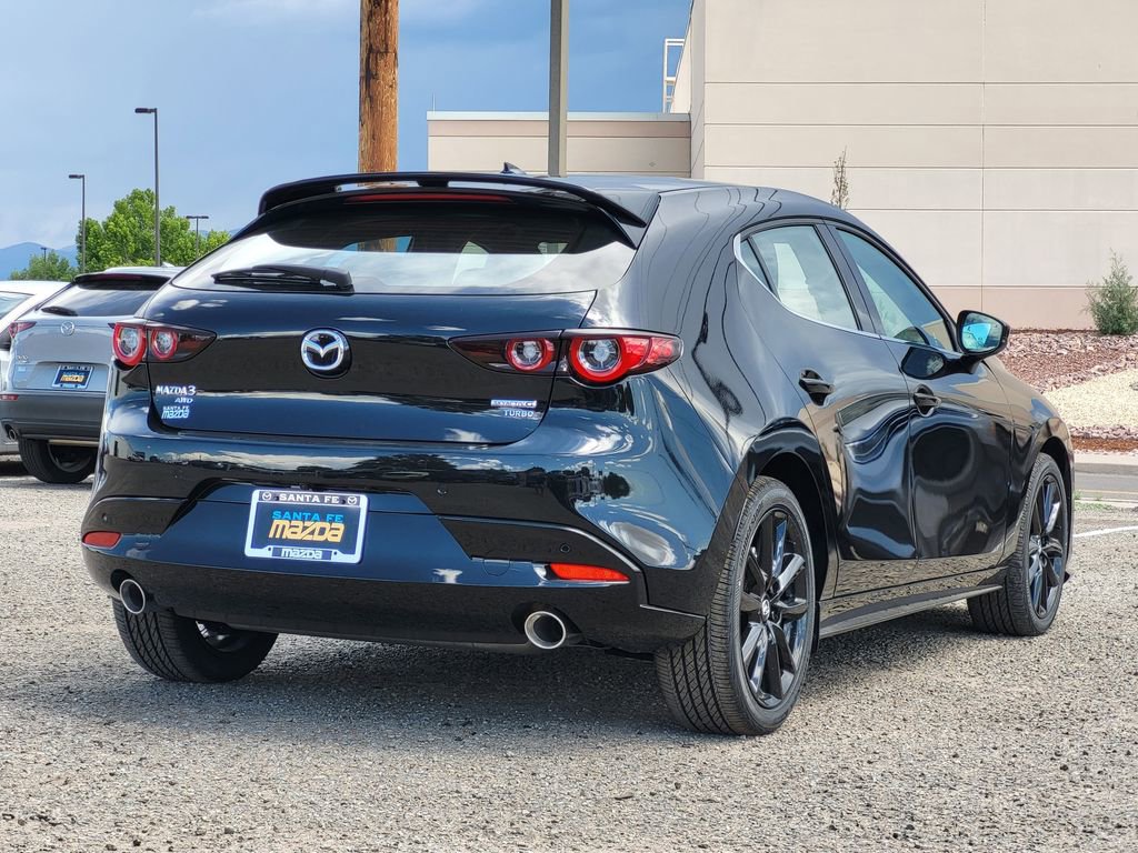 New 2025 MAZDA MAZDA3 Hatchback w/Premium Plus Pkg image 3