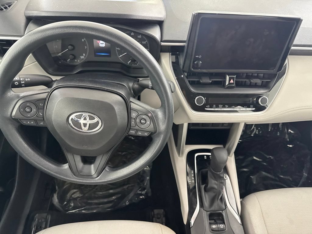 Used 2023 Toyota Corolla Cross L AWD/4WD image 25